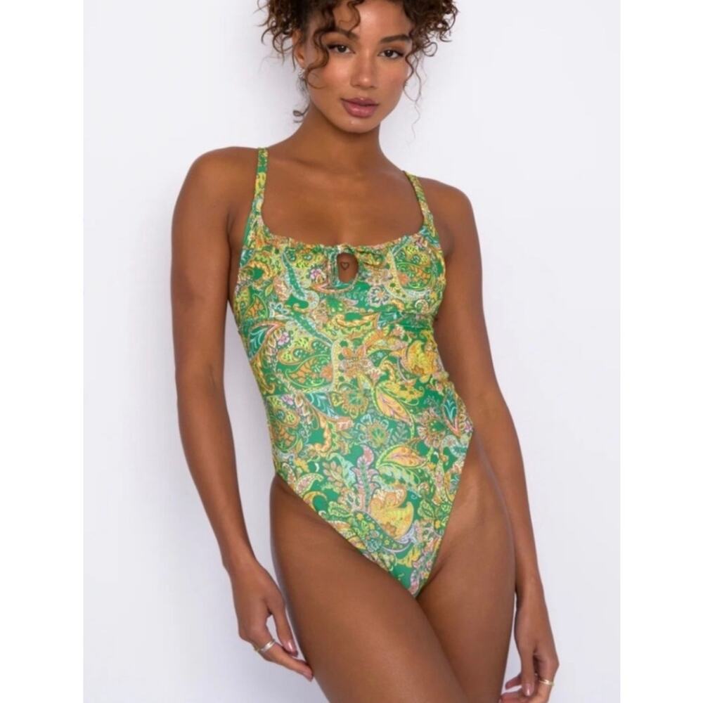 Skatie Nikki One Piece Swimsuit in Riviera Paisley Print Size XL